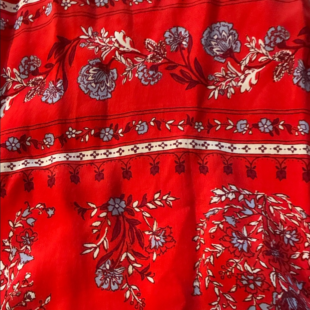 Old Navy Red Printed Maxi Dress - Picture 5 of 5